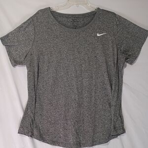 Nike Dri-Fit Gray Short Sleeve Women’s Training Tee | Size XL